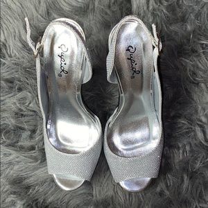 QUPID SILVER HEELS